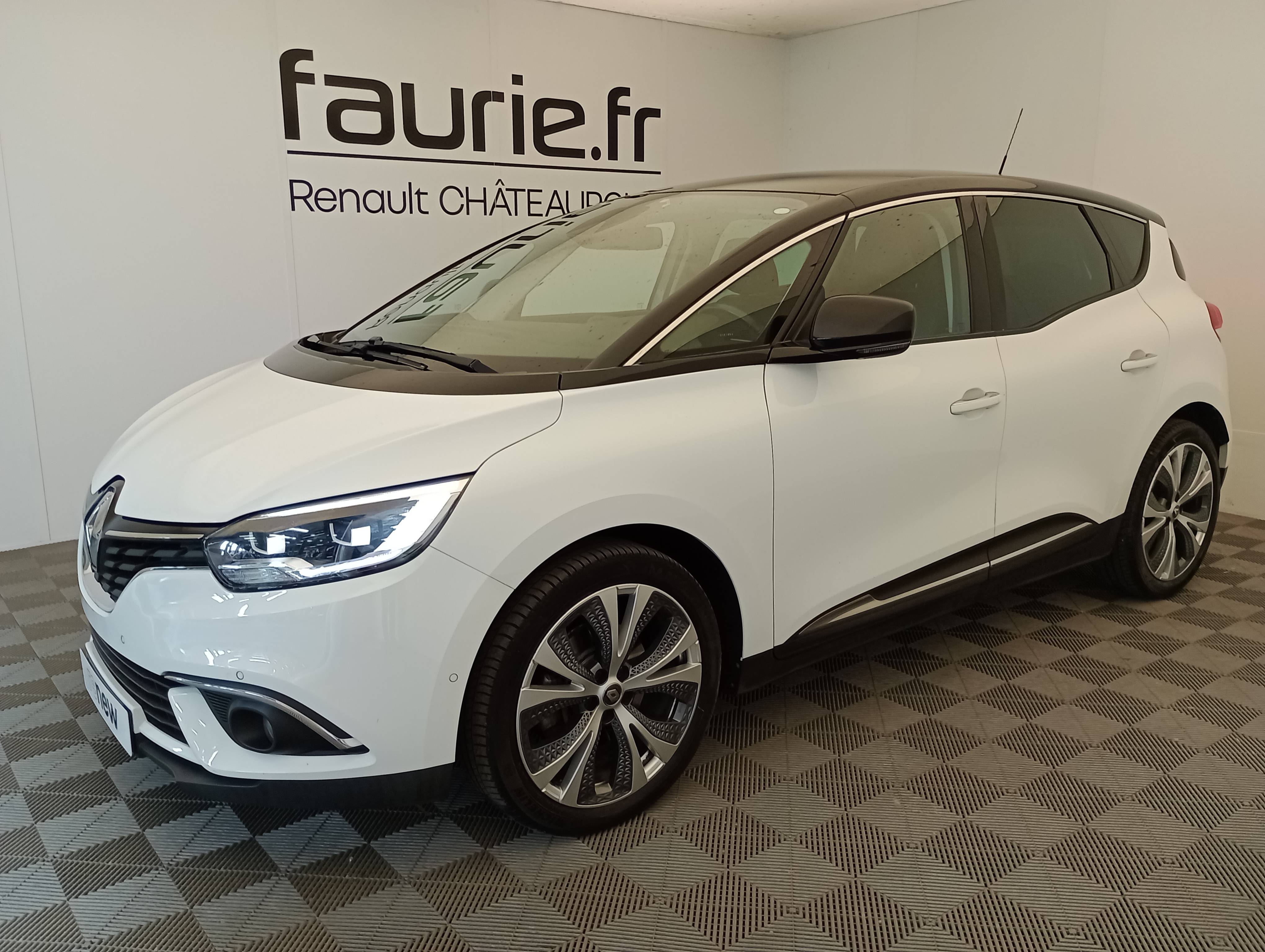 Image de l'annonce principale - Renault Scenic