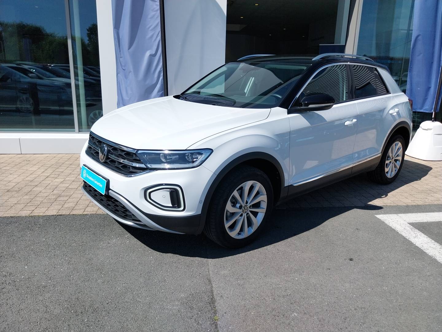 Image de l'annonce principale - Volkswagen T-Roc