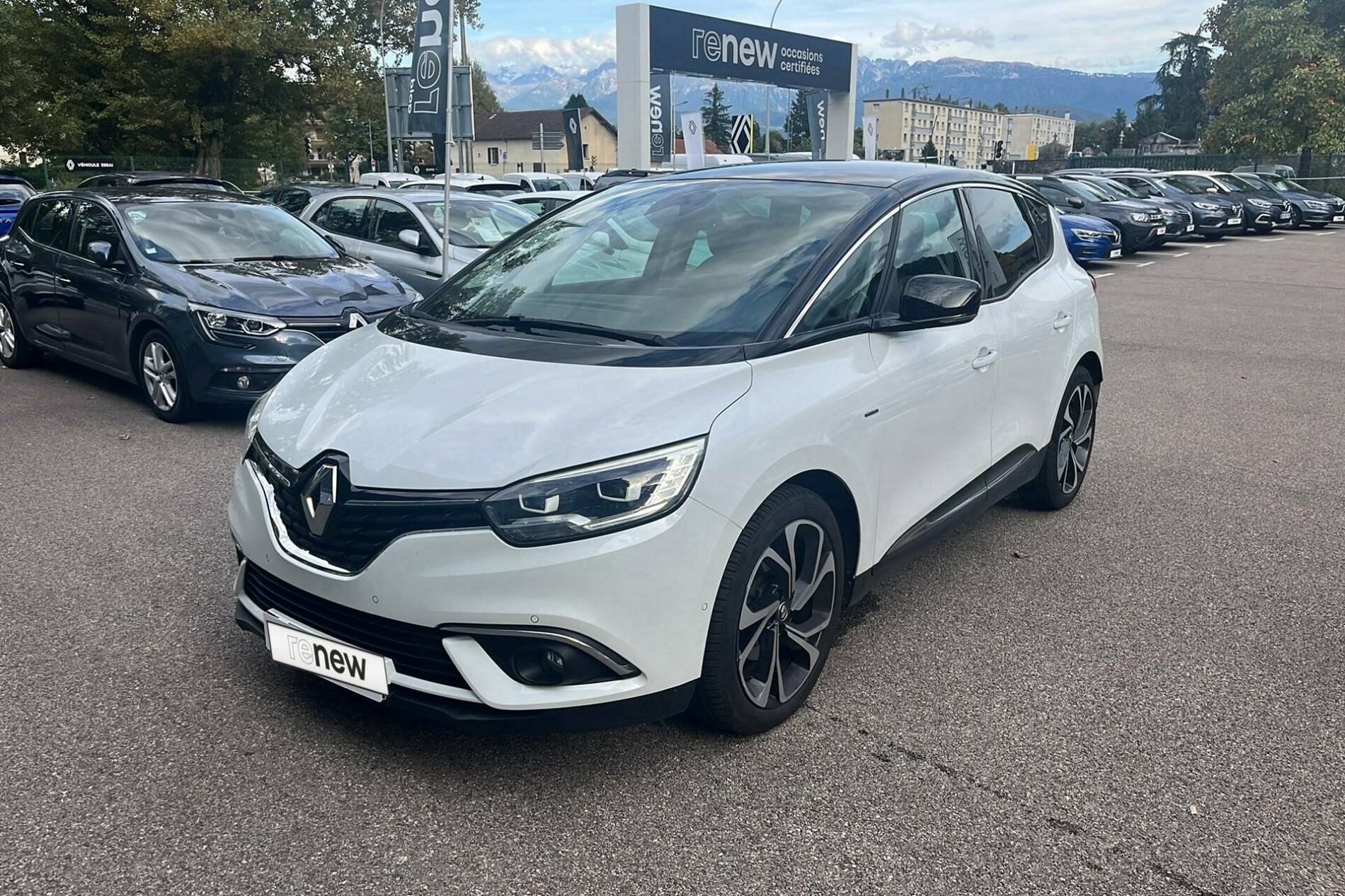 Image de l'annonce principale - Renault Scénic