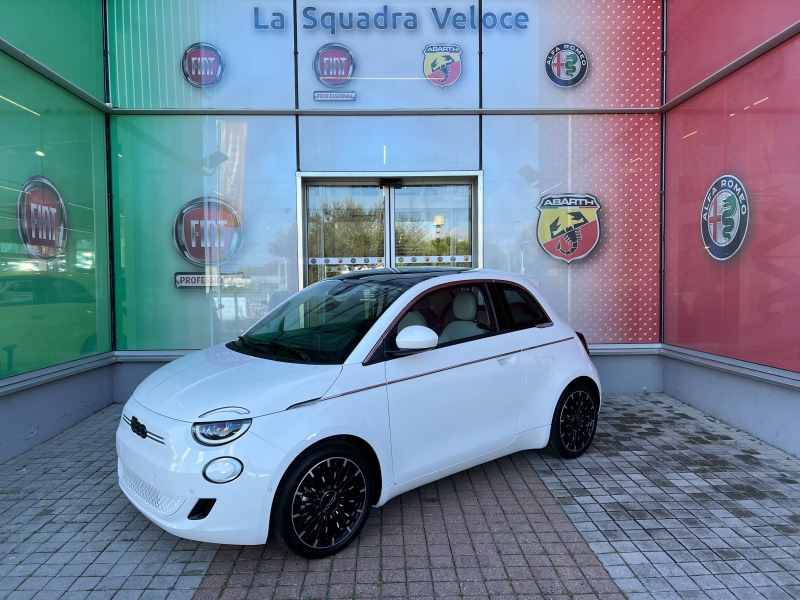 Image de l'annonce principale - Fiat 500 Électrique