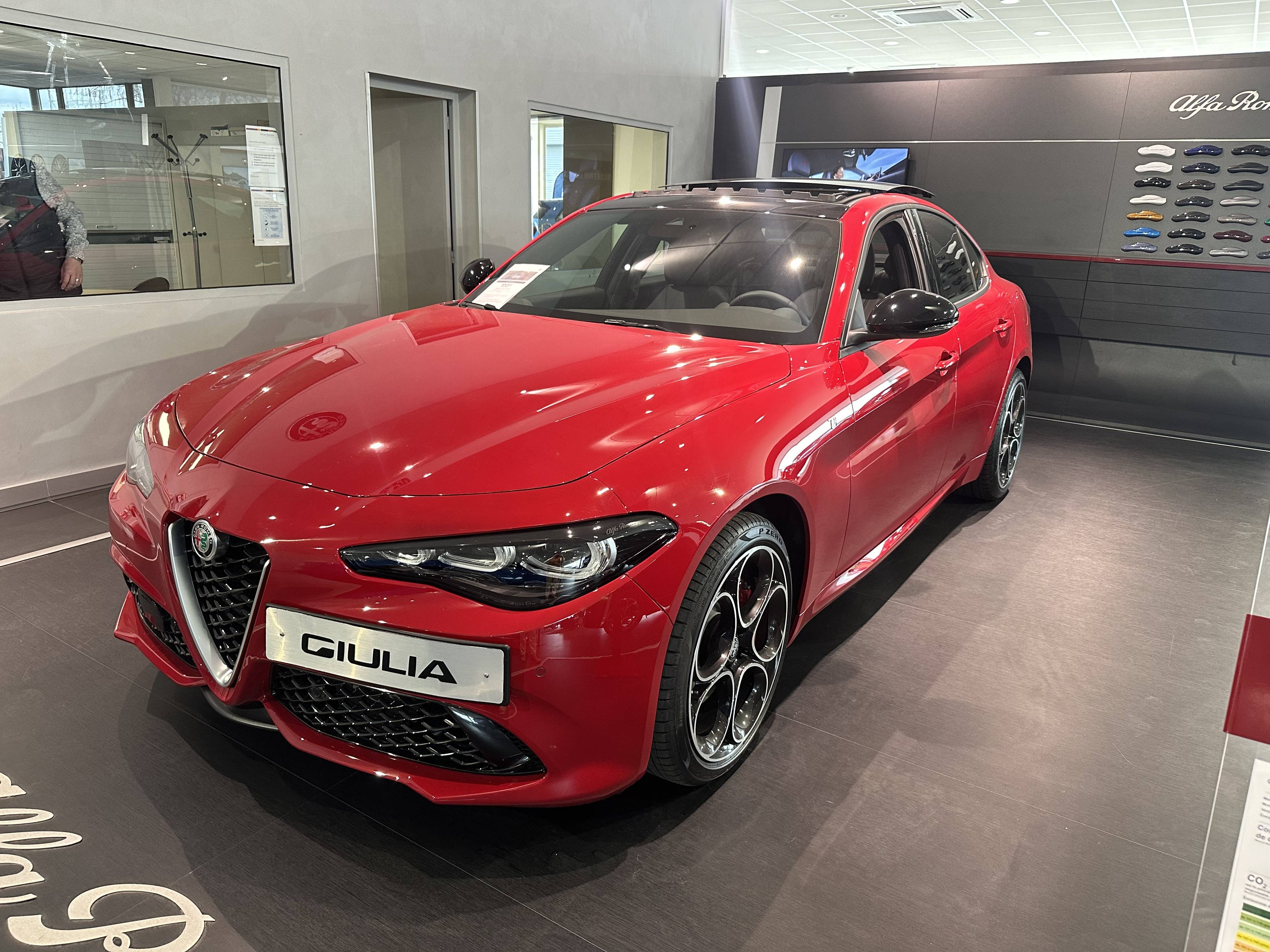 Image de l'annonce principale - Alfa Romeo Giulia