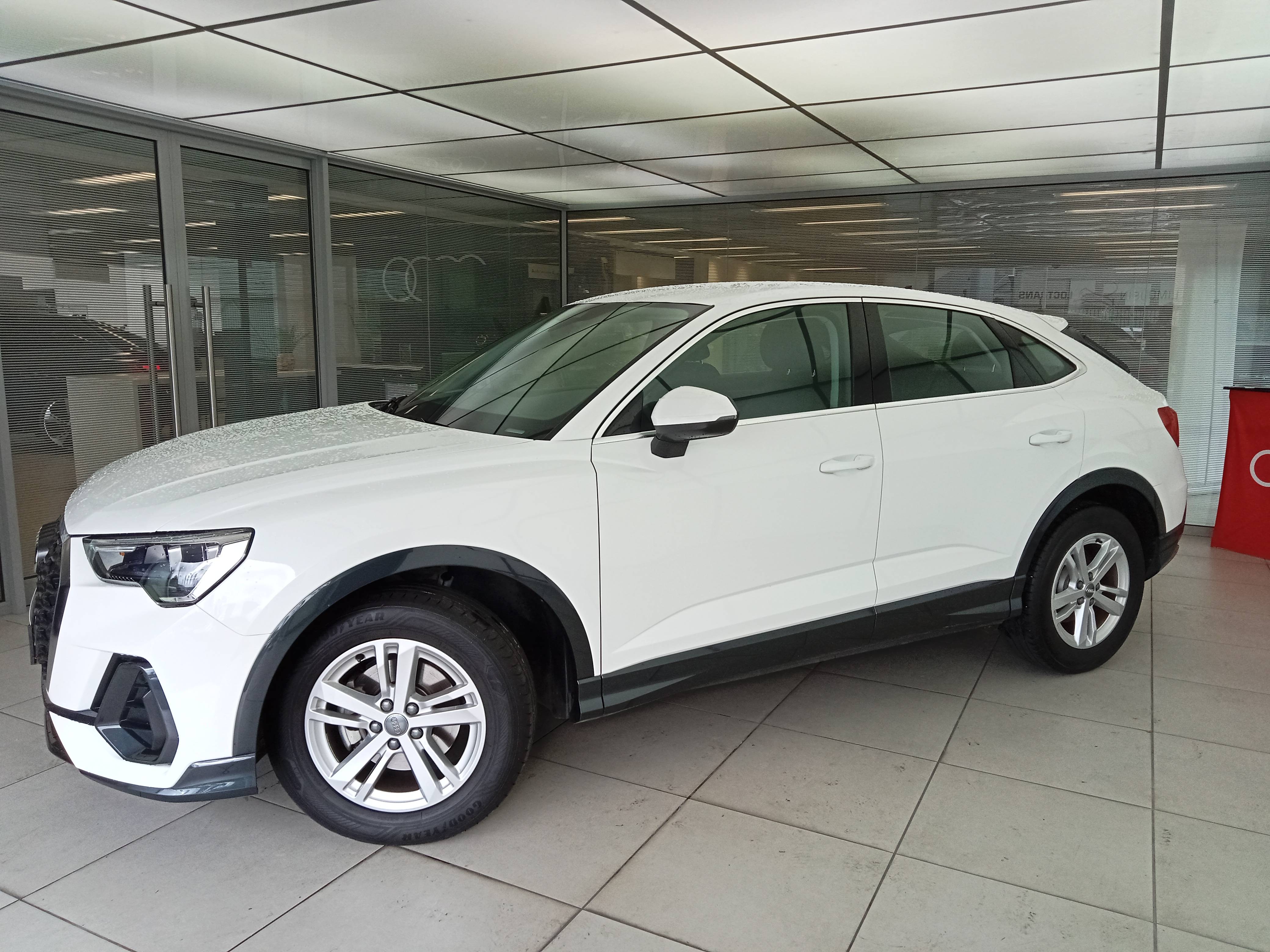 Image de l'annonce principale - Audi Q3