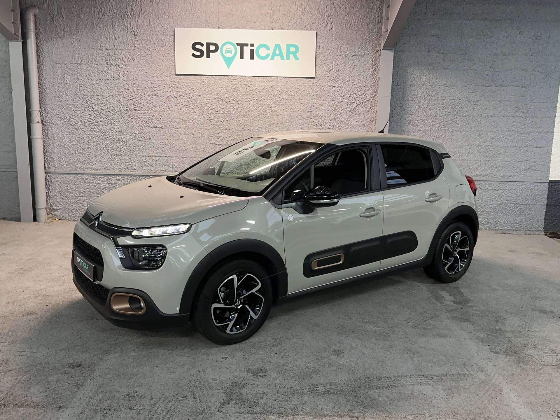 Citroën C3, Année 2023, ESSENCE