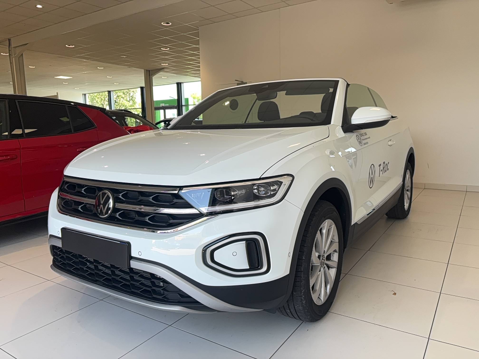 Image de l'annonce principale - Volkswagen T-Roc Cabriolet
