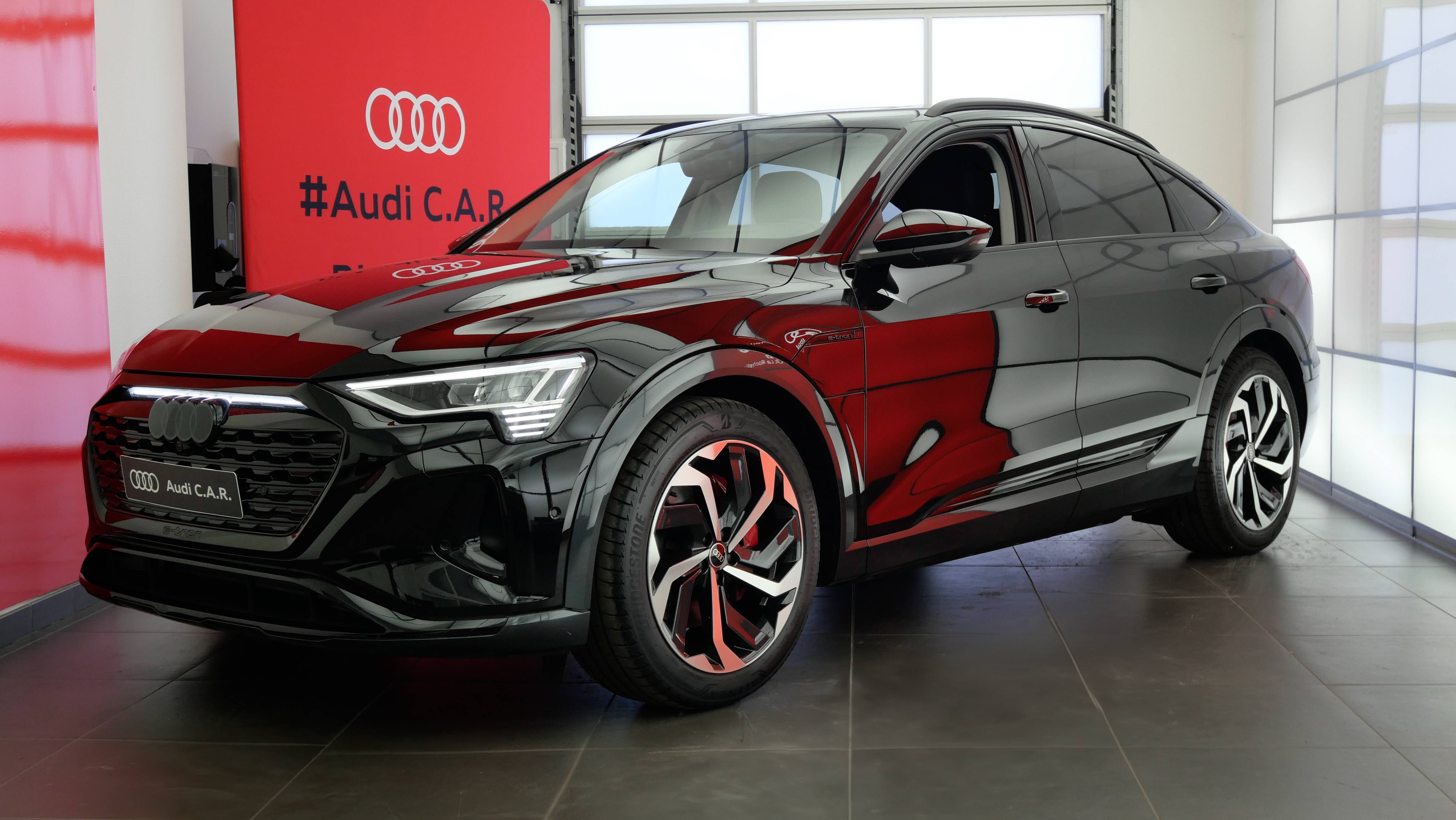 Image de l'annonce principale - Audi Q8 e-tron