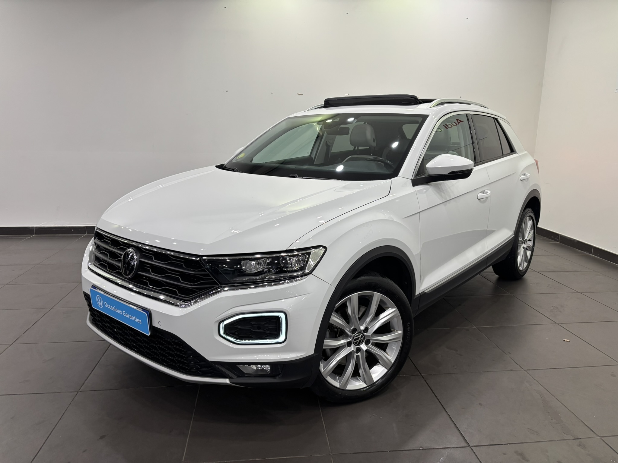 Image de l'annonce principale - Volkswagen T-Roc