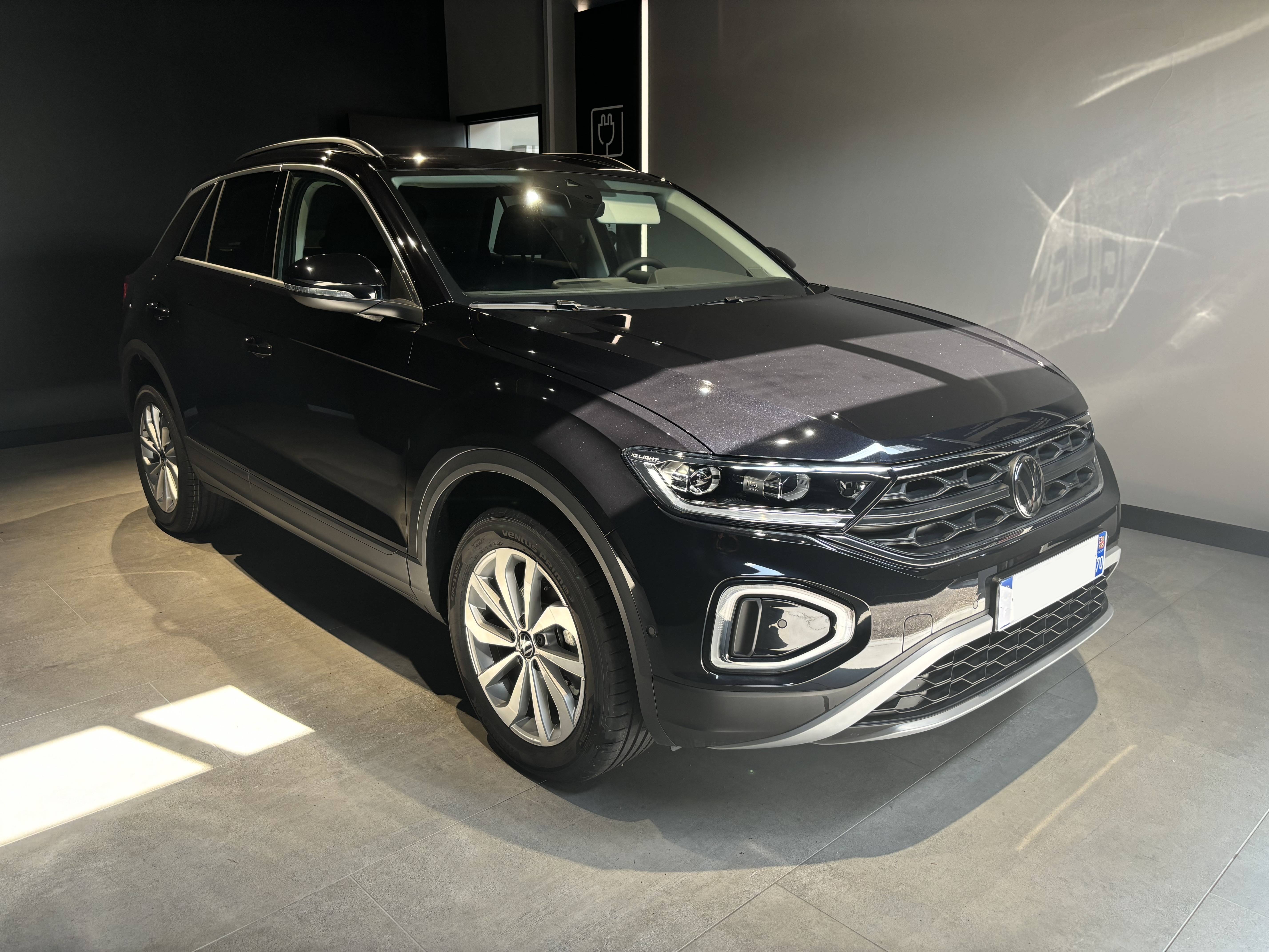 Image de l'annonce principale - Volkswagen T-Roc