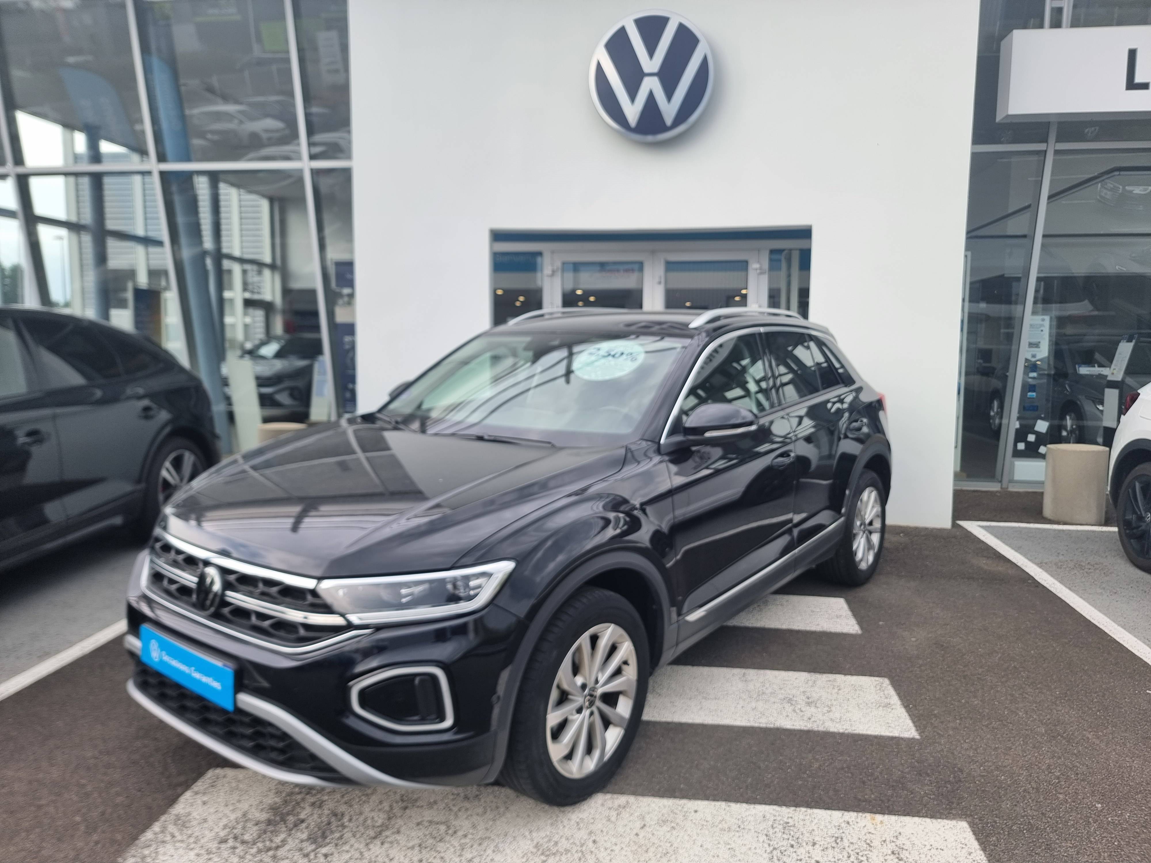 Image de l'annonce principale - Volkswagen T-Roc