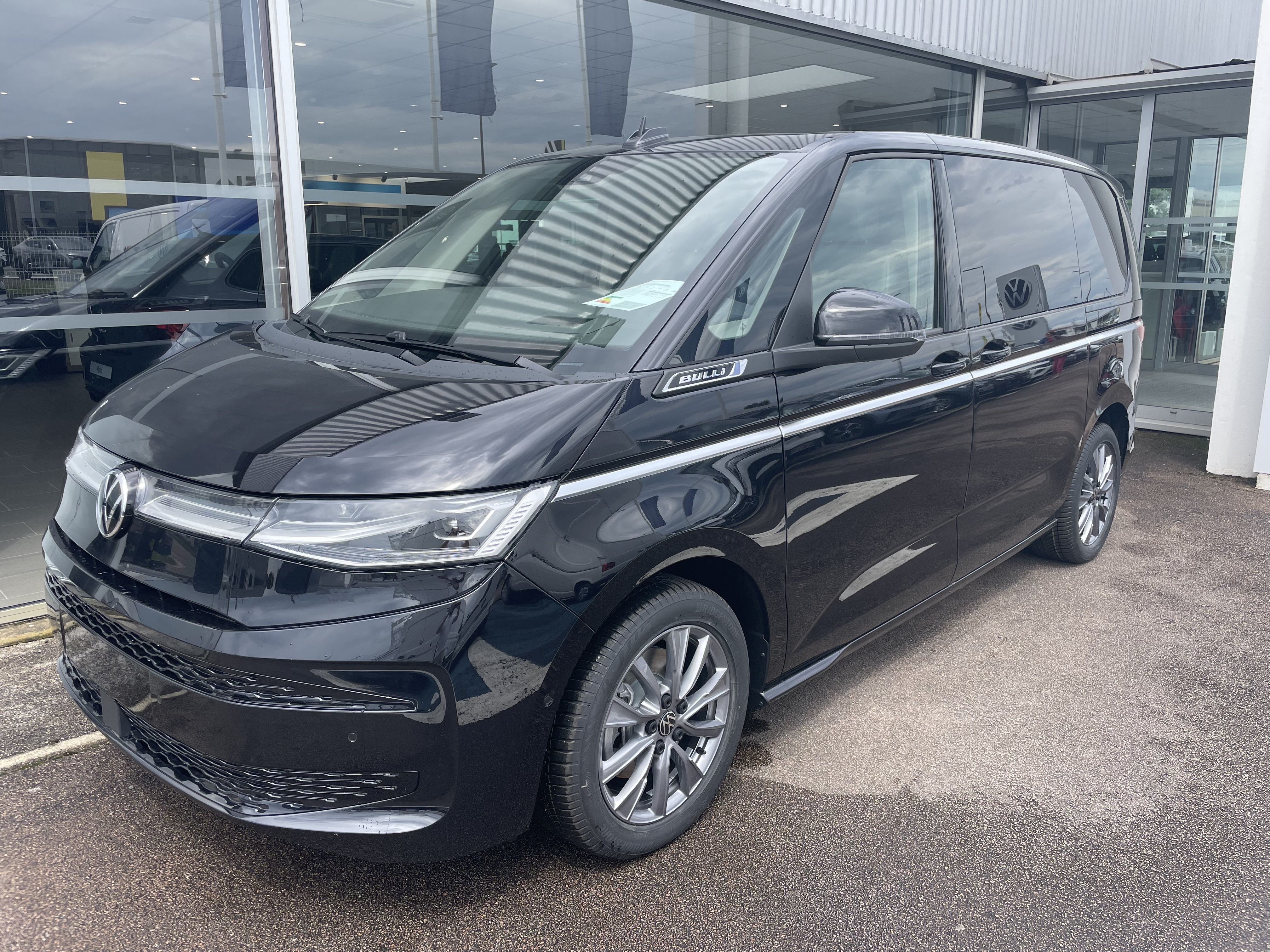 Image de l'annonce principale - Volkswagen Multivan