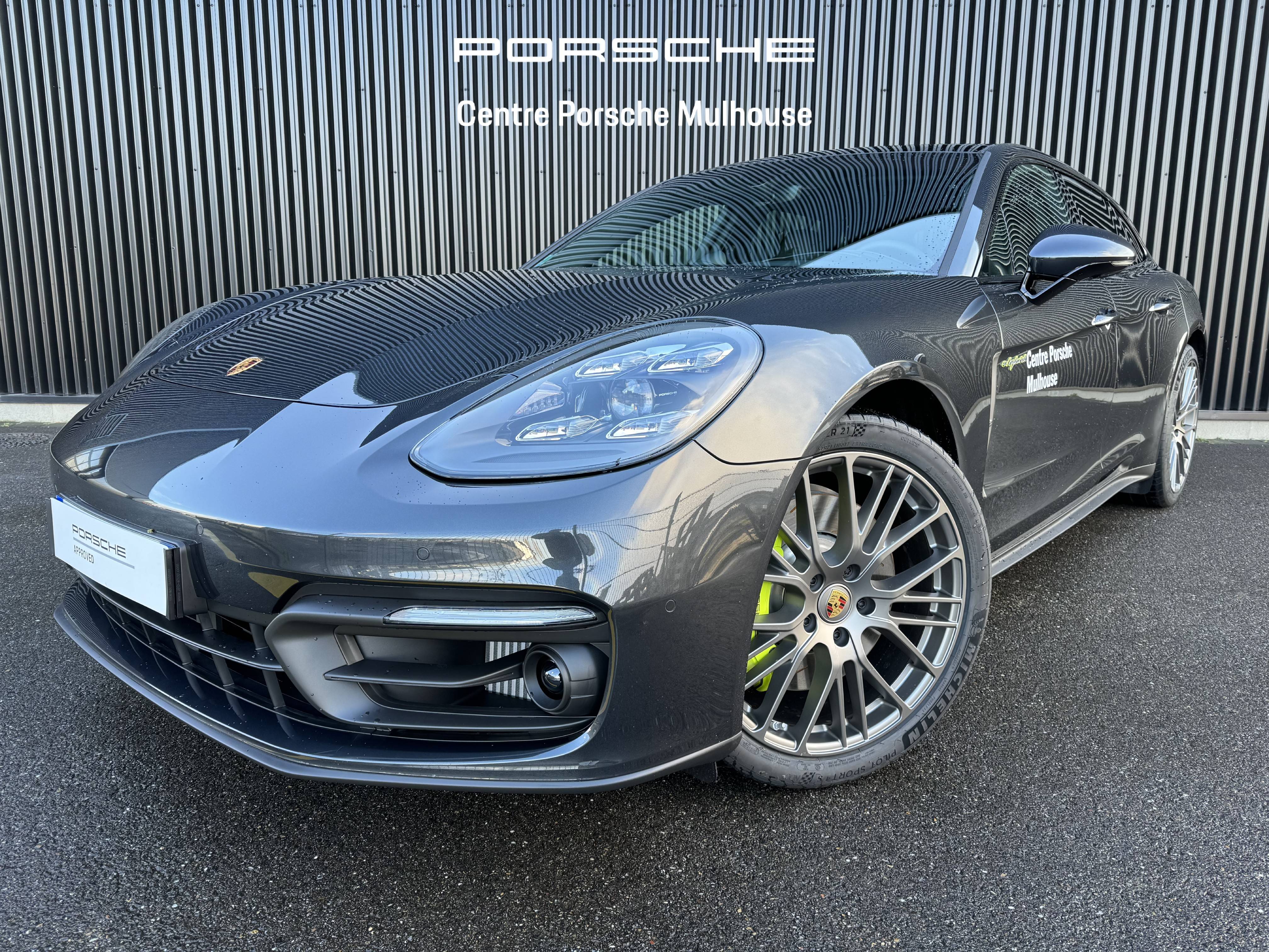 Image de l'annonce principale - Porsche Panamera