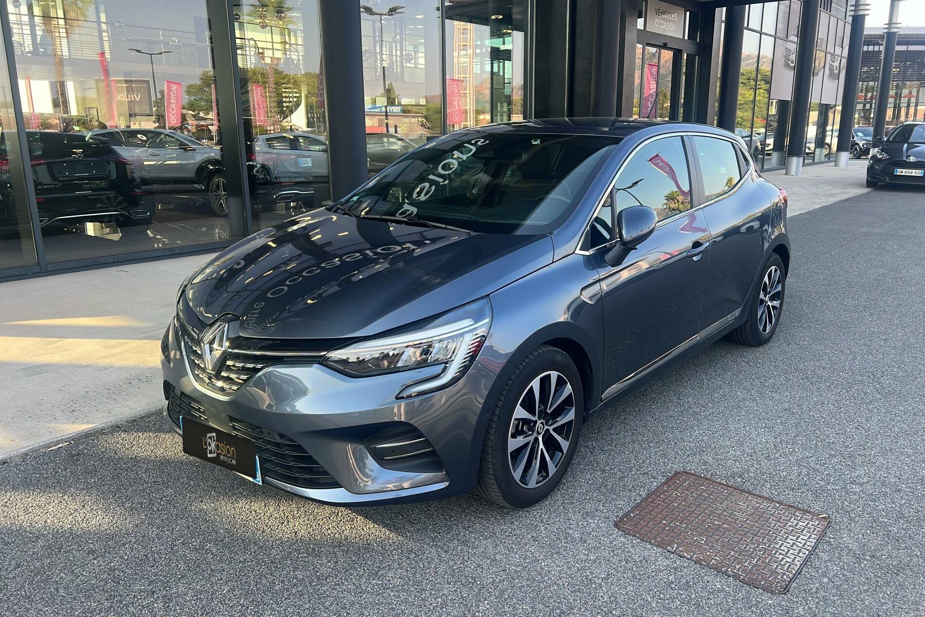 Image de l'annonce principale - Renault Clio