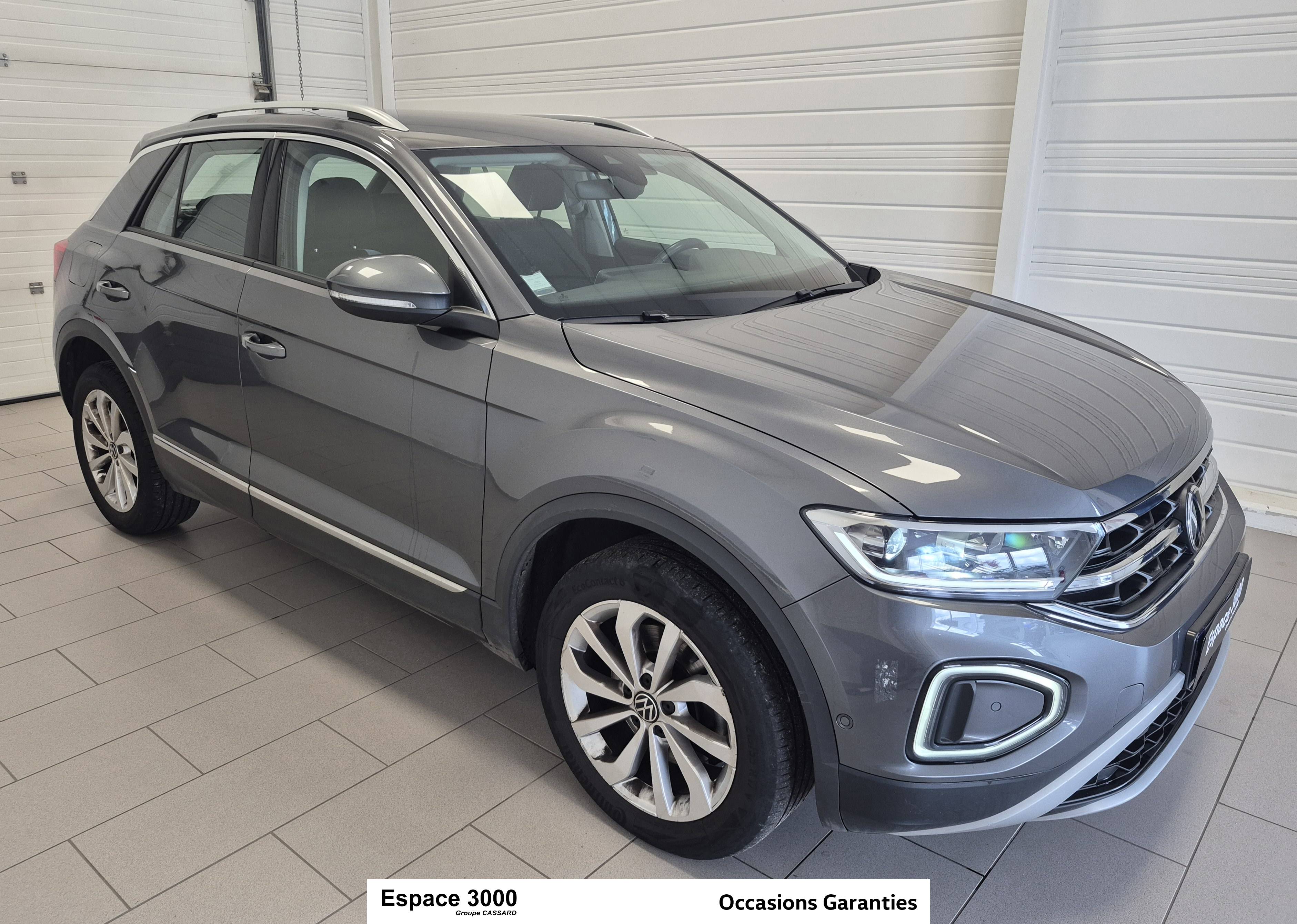 Image de l'annonce principale - Volkswagen T-Roc