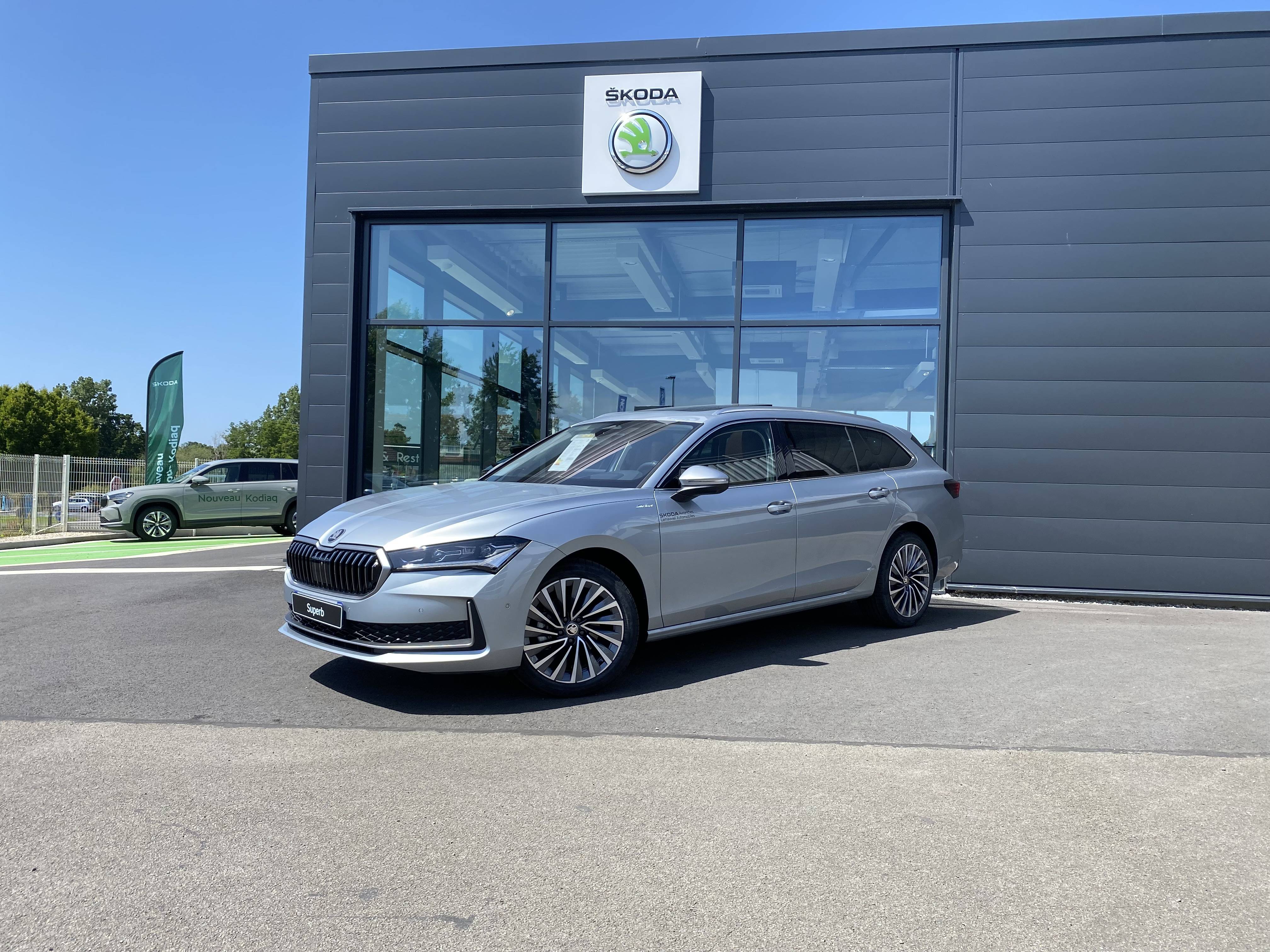 Image de l'annonce principale - Skoda Superb