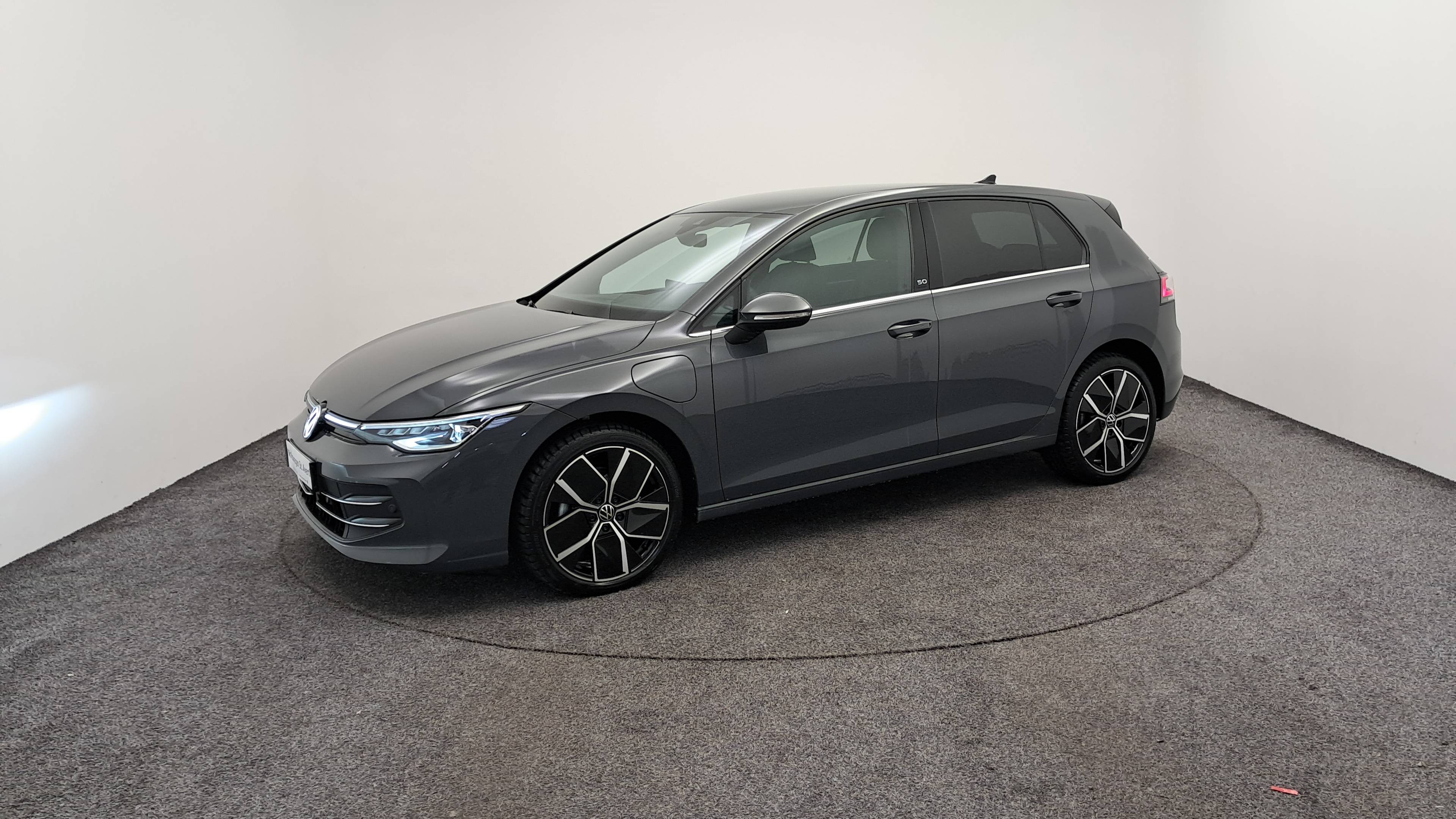 Image de l'annonce principale - Volkswagen Golf