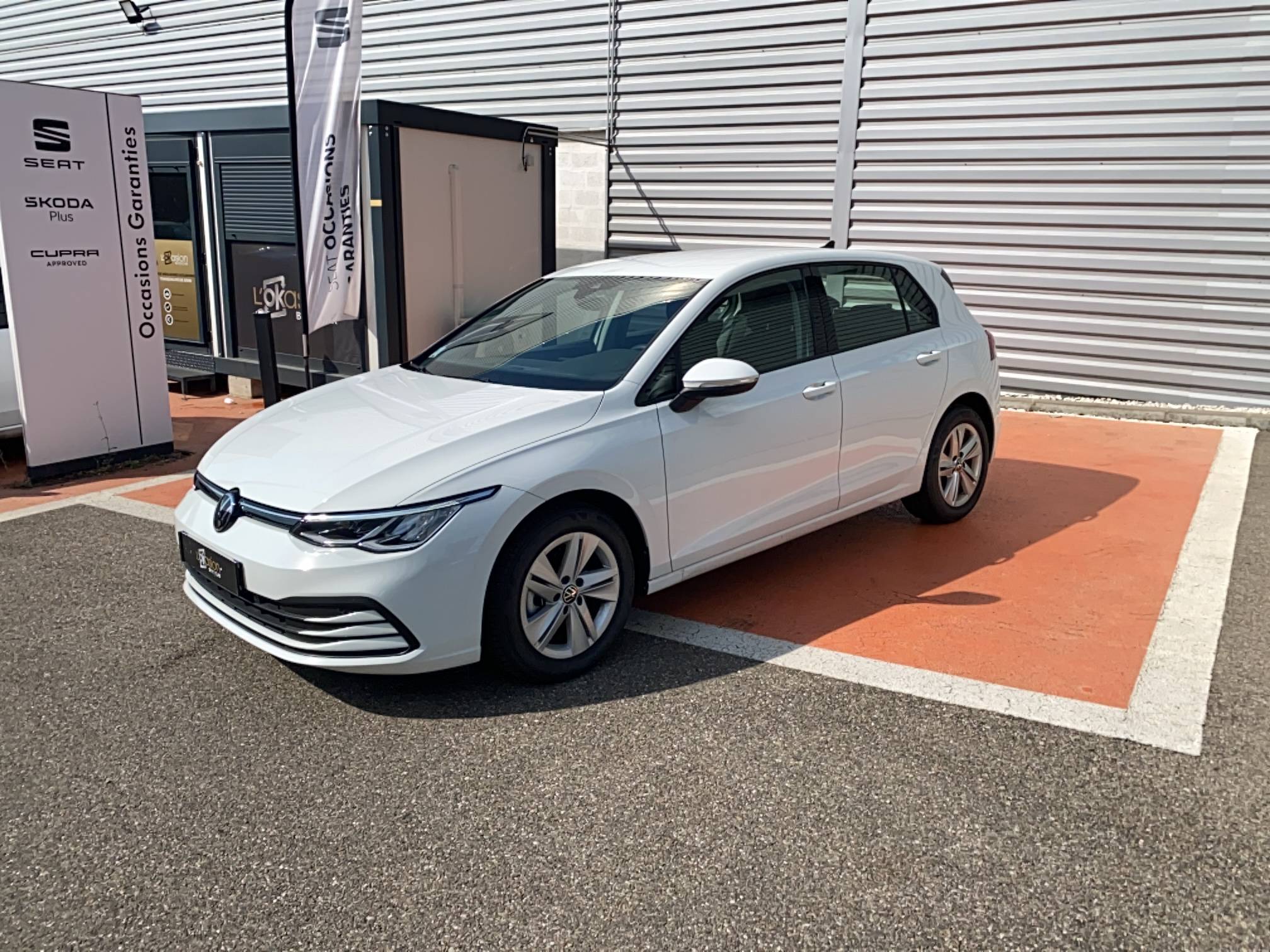 Image de l'annonce principale - Volkswagen Golf