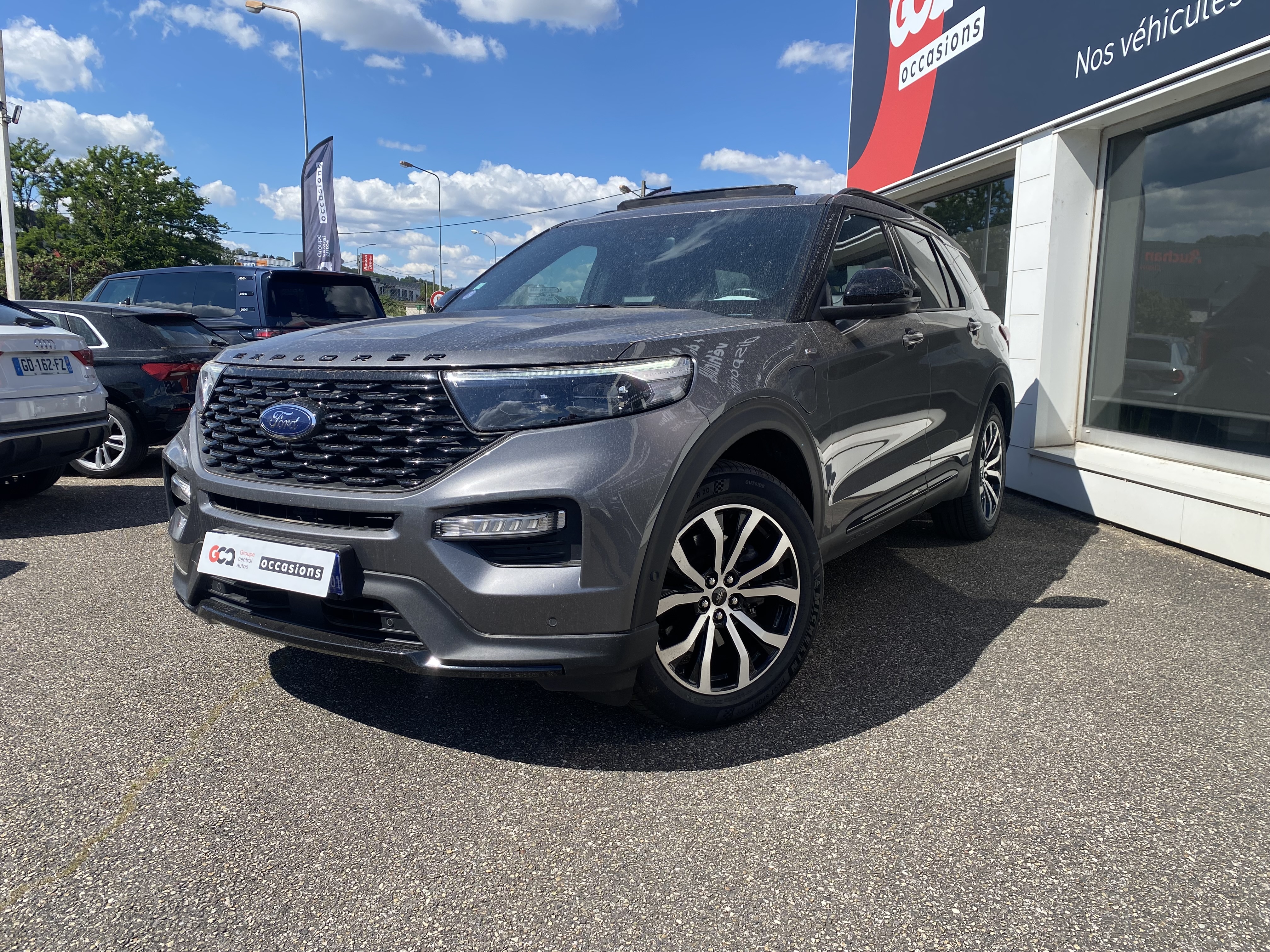 Image de l'annonce principale - Ford Explorer