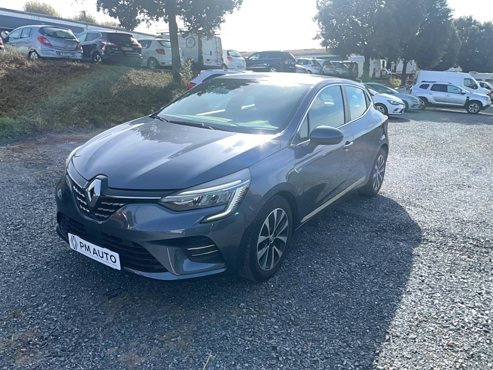 Image de l'annonce principale - Renault Clio