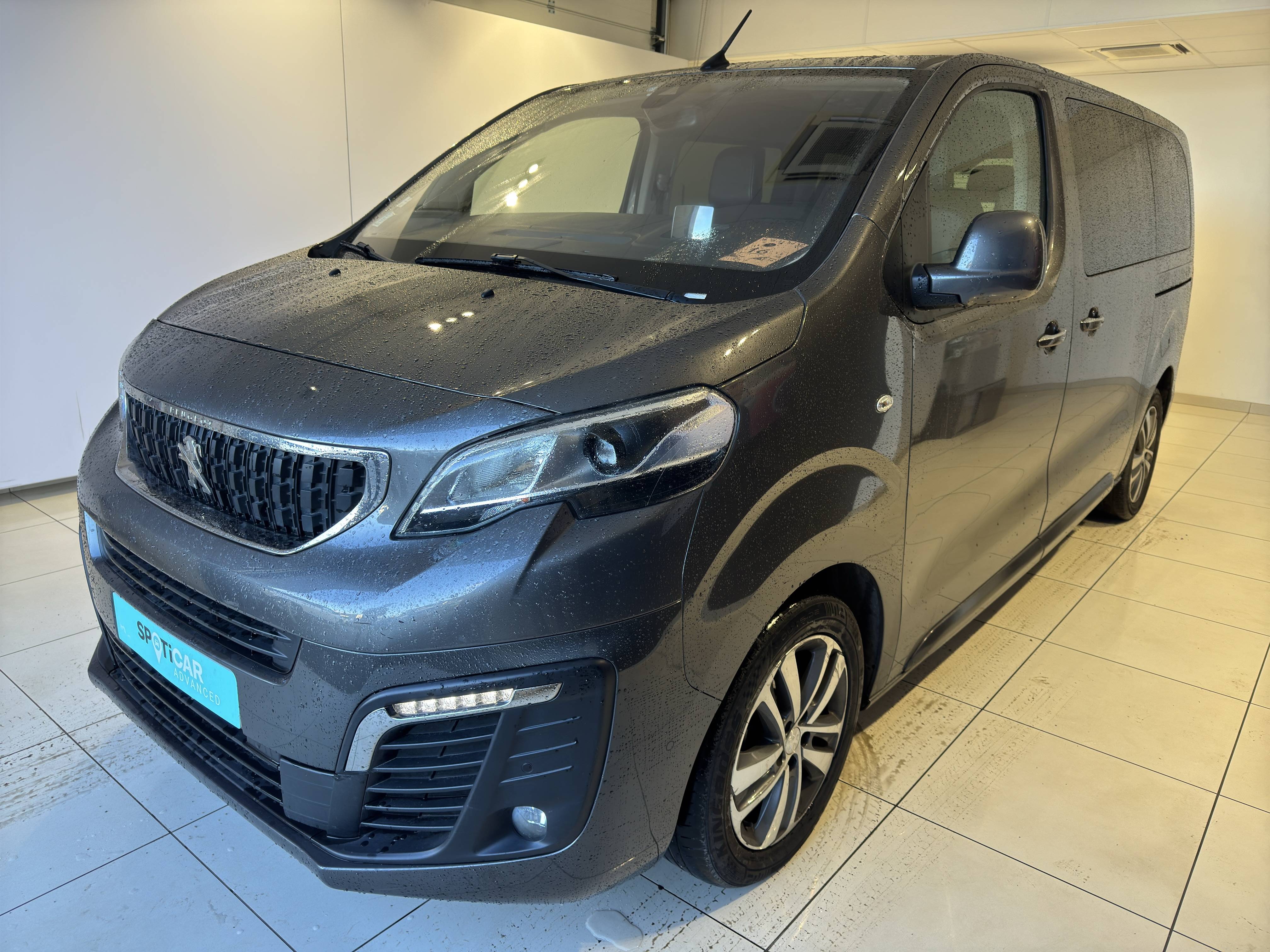 Image de l'annonce principale - Peugeot Traveller