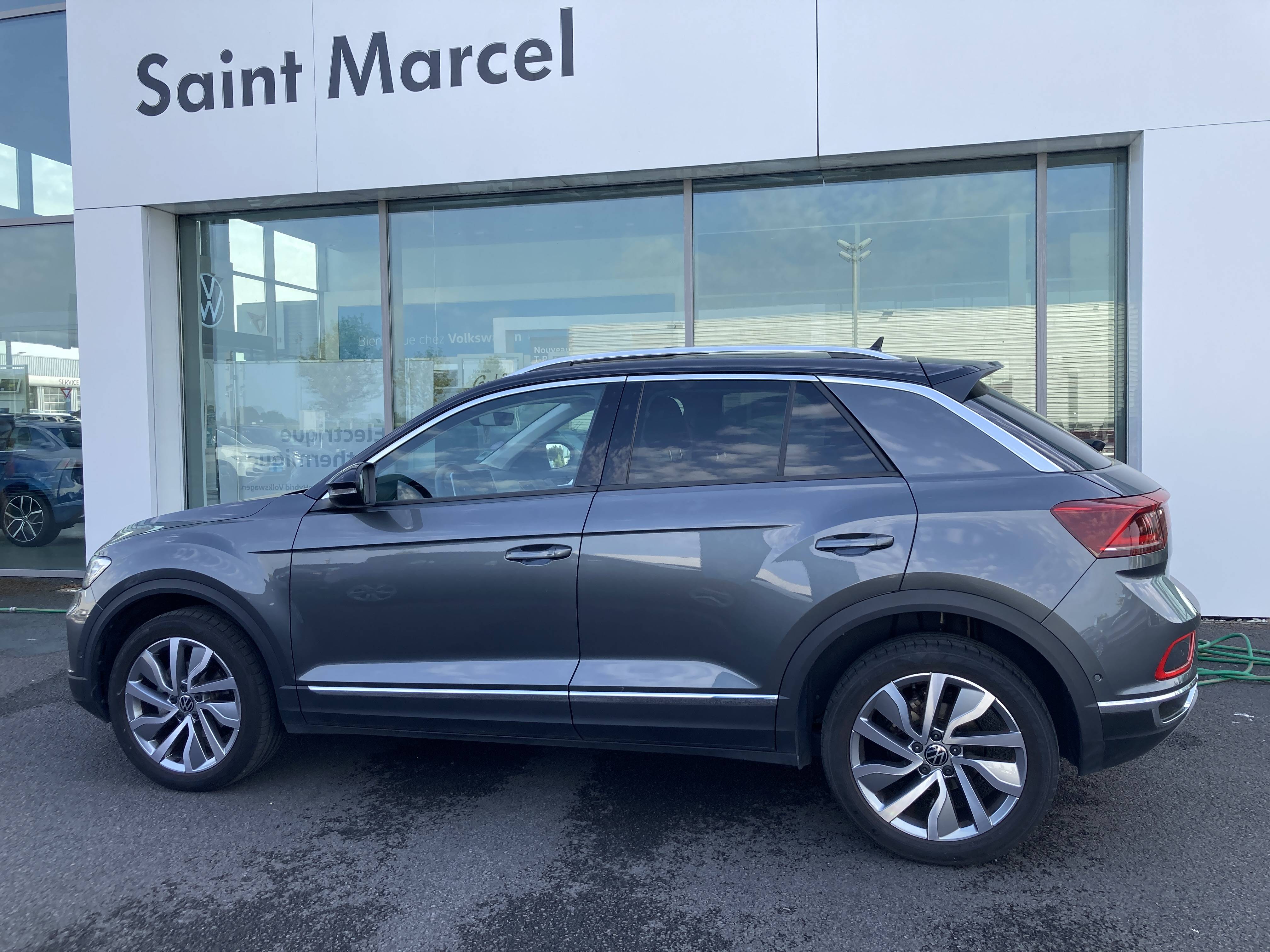 Image de l'annonce principale - Volkswagen T-Roc