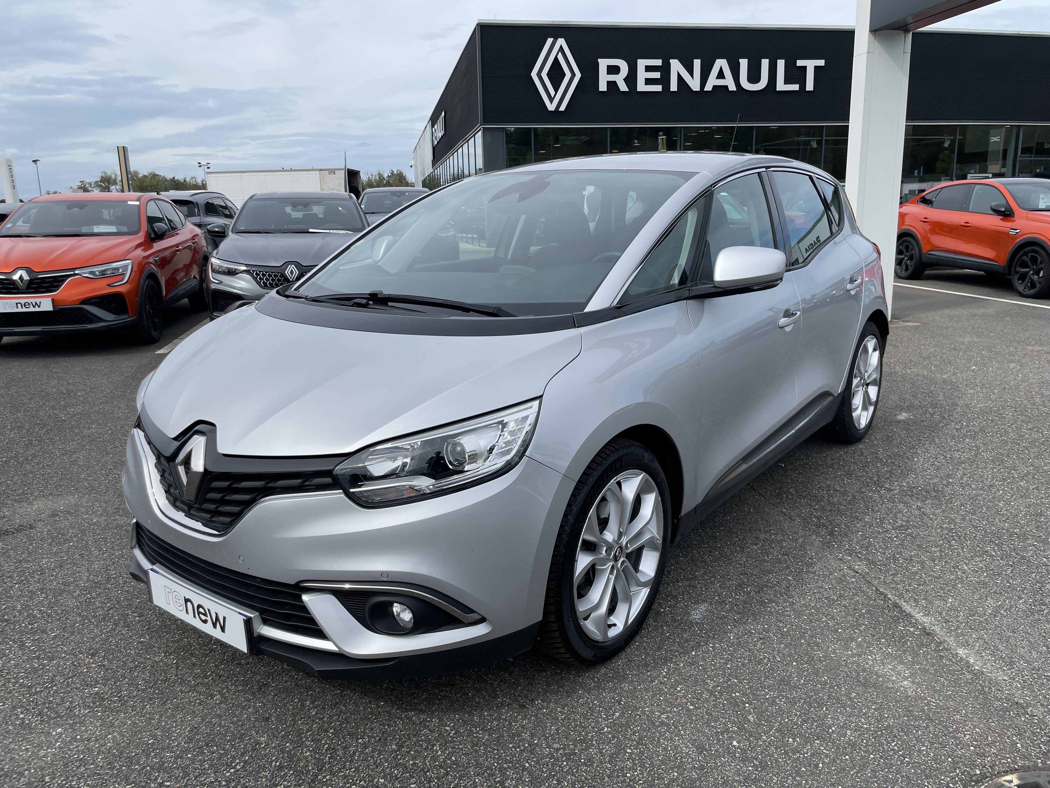 Image de l'annonce principale - Renault Scénic