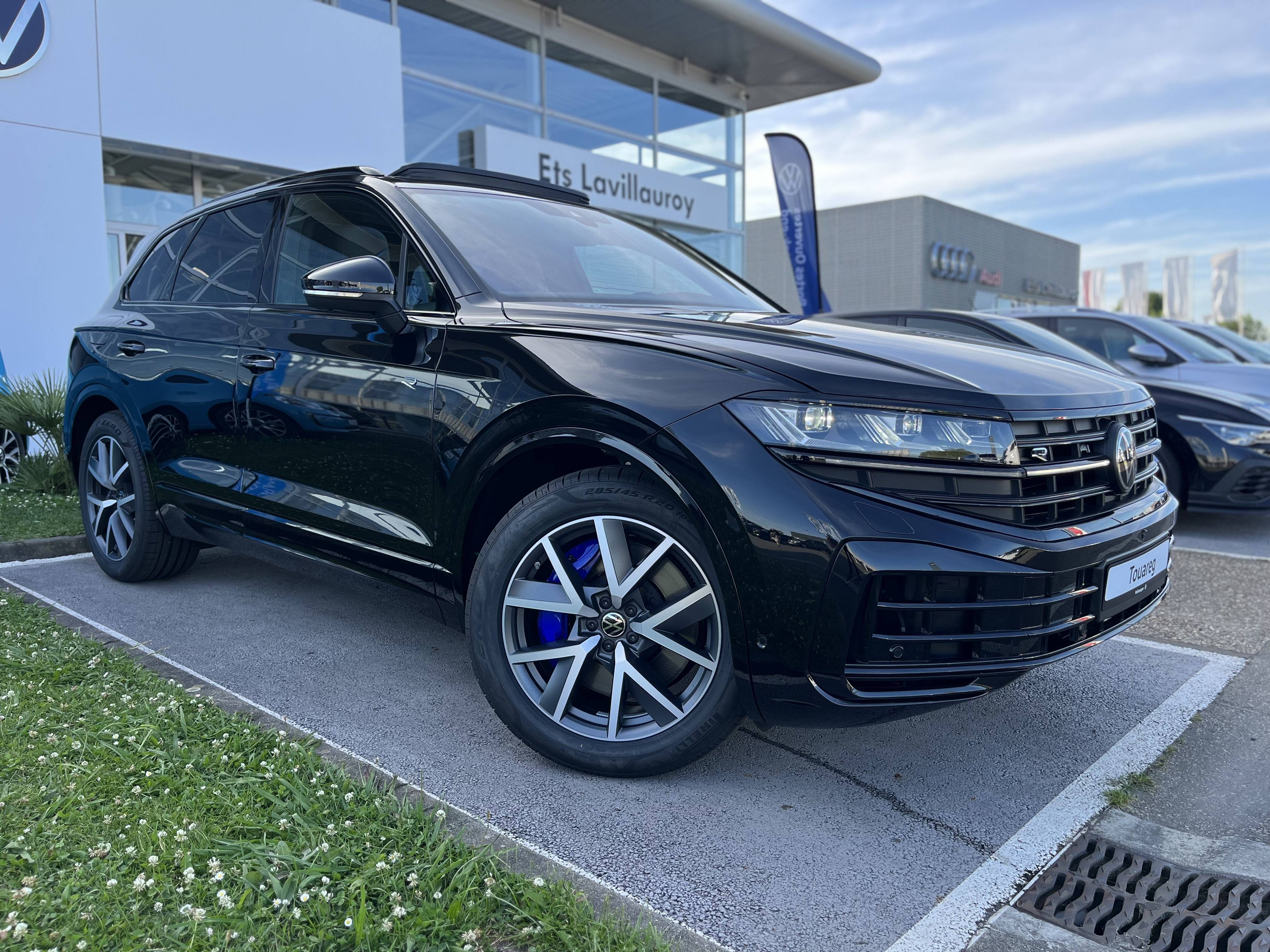 Image de l'annonce principale - Volkswagen Touareg