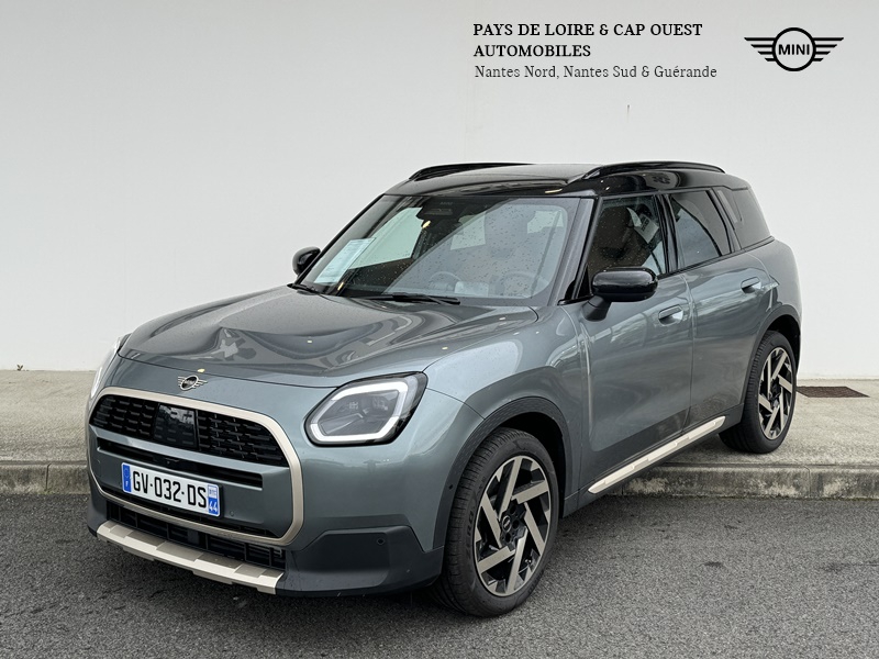 MINI COUNTRYMAN, Année 2024, ESSENCE