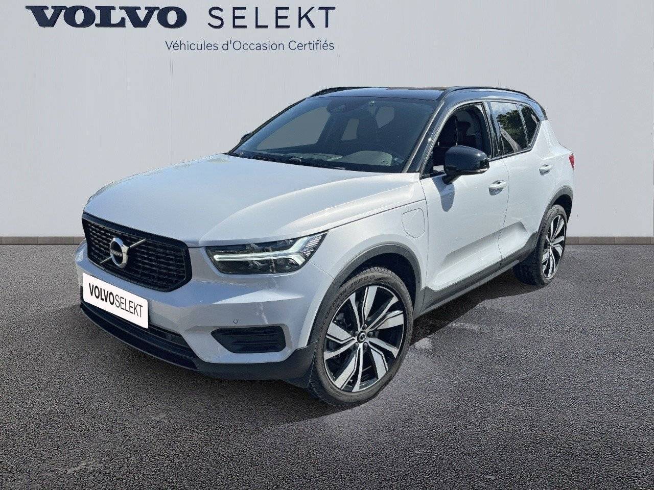 Image de l'annonce principale - Volvo XC40 Recharge