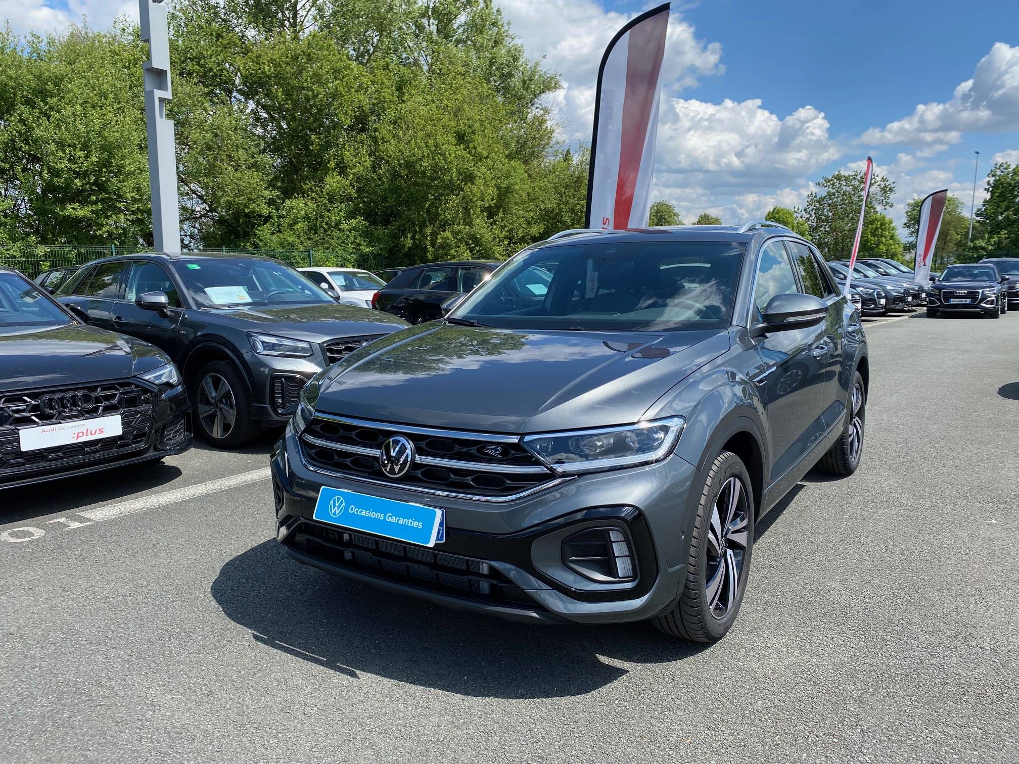 Image de l'annonce principale - Volkswagen T-Roc