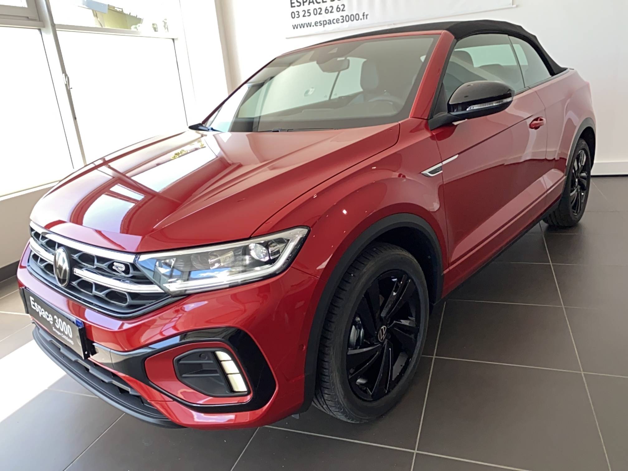 Image de l'annonce principale - Volkswagen T-Roc Cabriolet