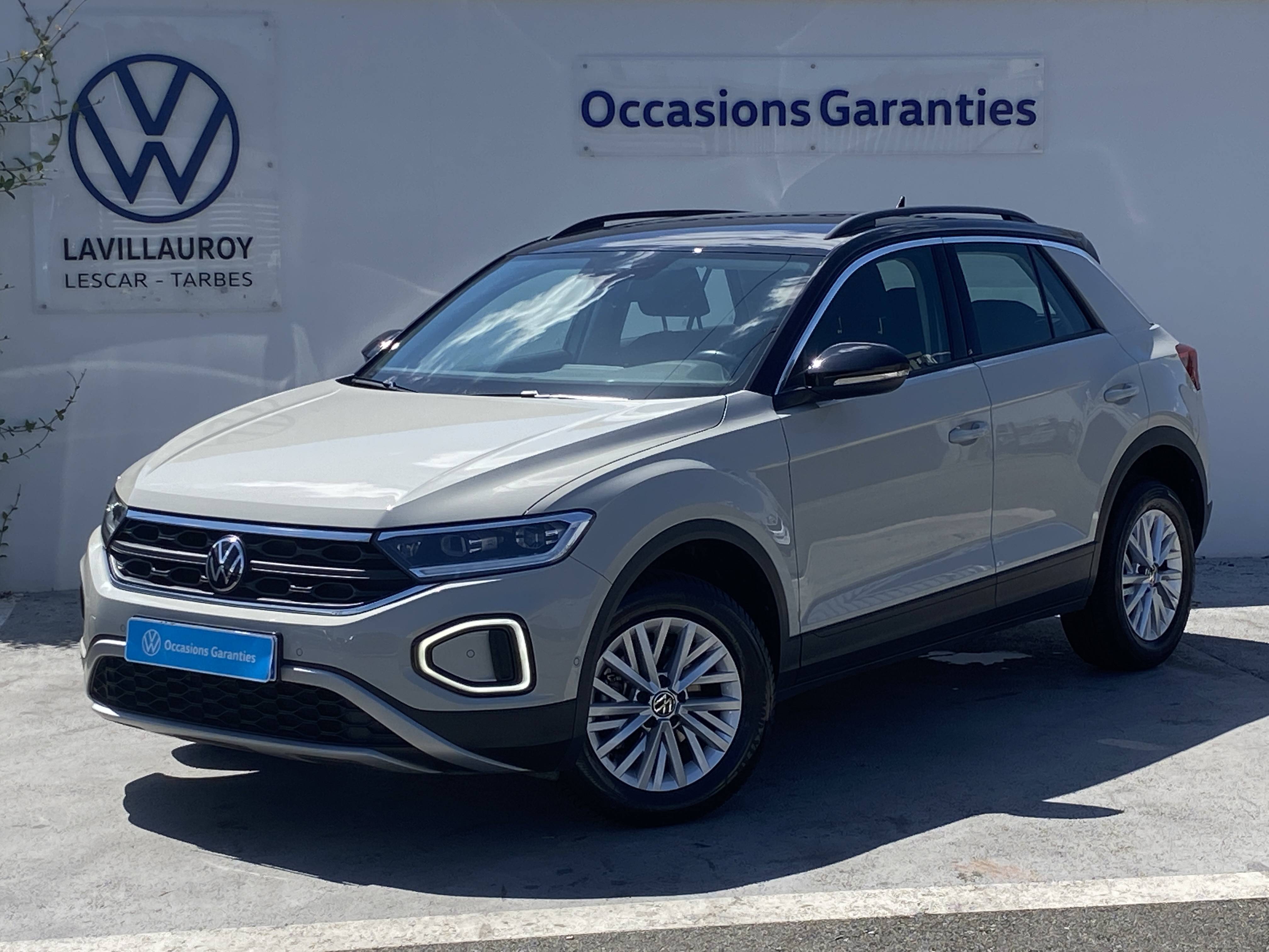 Image de l'annonce principale - Volkswagen T-Roc