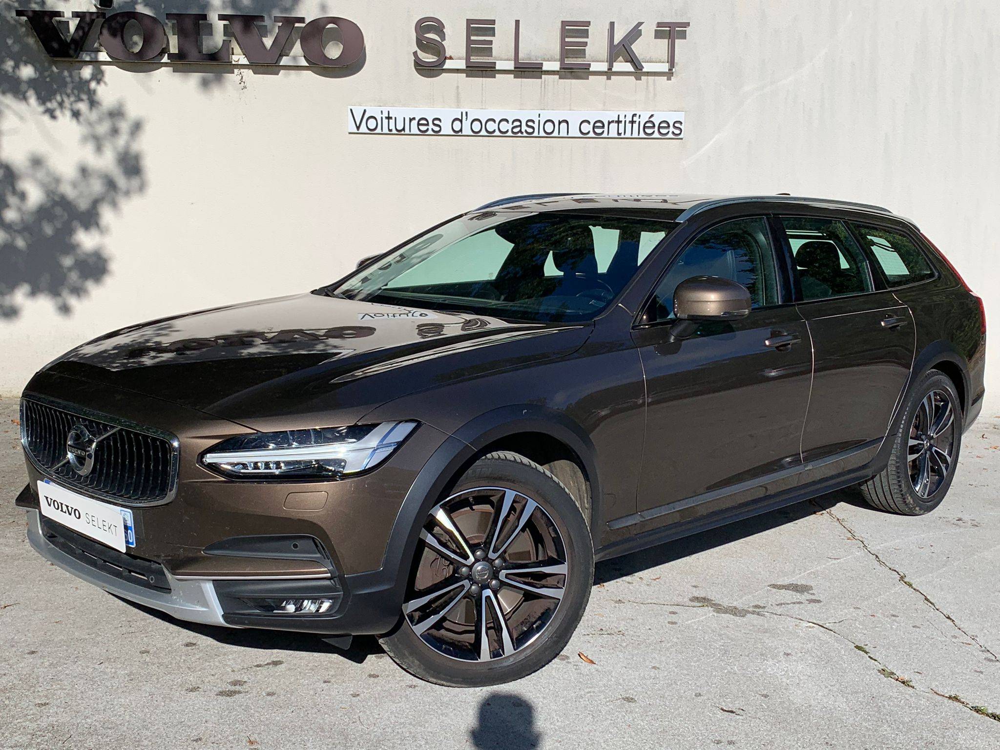 Image de l'annonce principale - Volvo V90 Cross Country