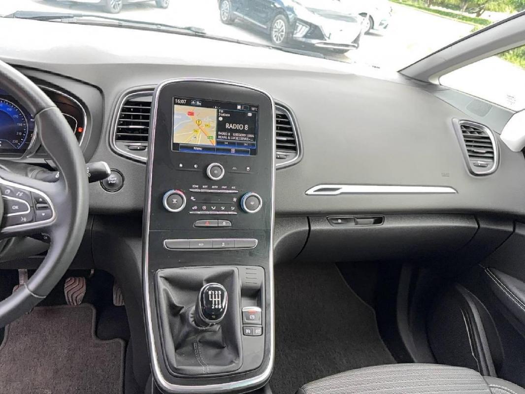 Image de l'annonce principale - Renault Scénic