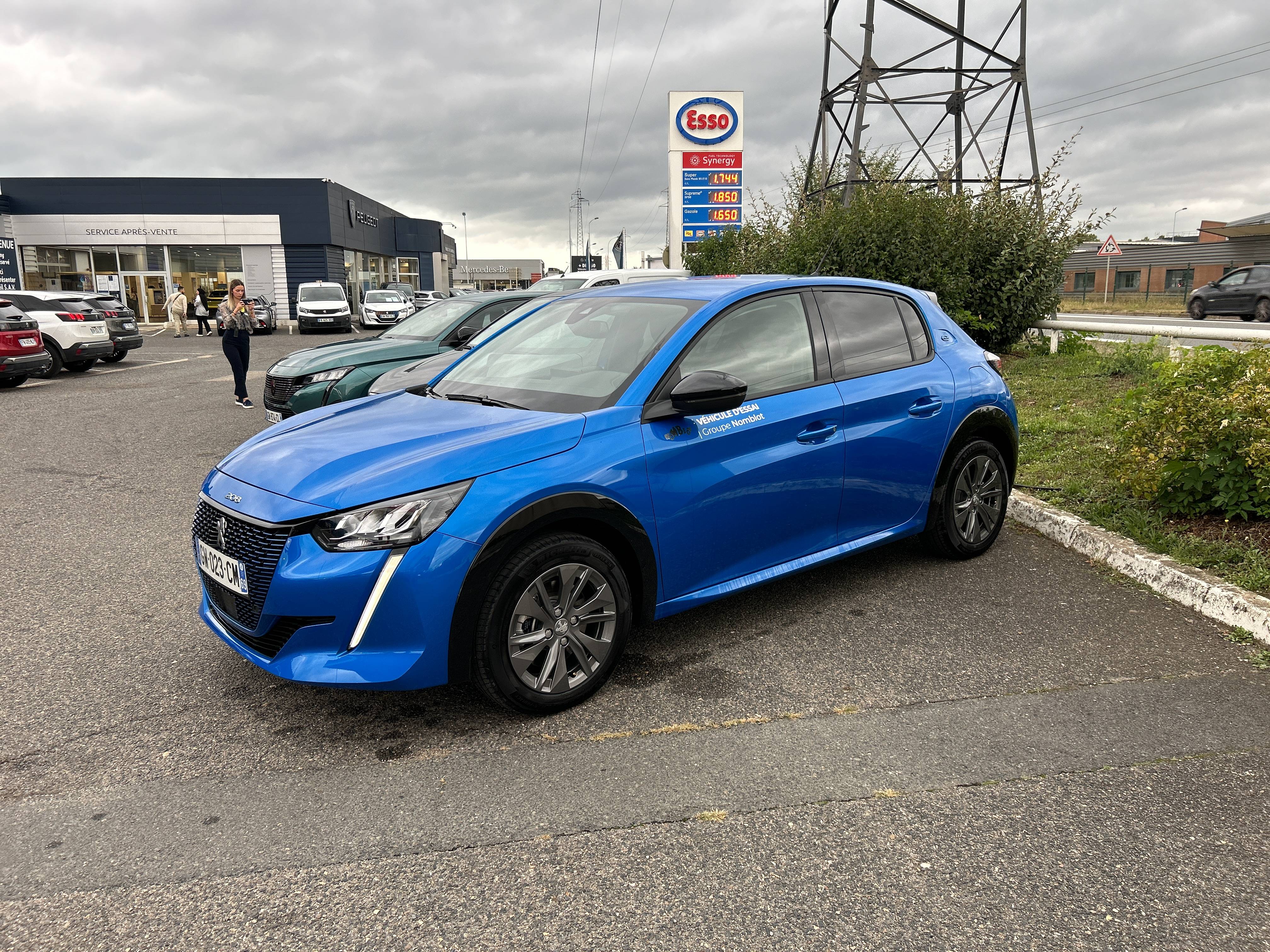 Image de l'annonce principale - Peugeot e-208