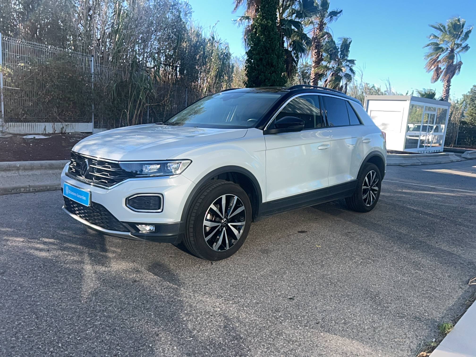 Image de l'annonce principale - Volkswagen T-Roc