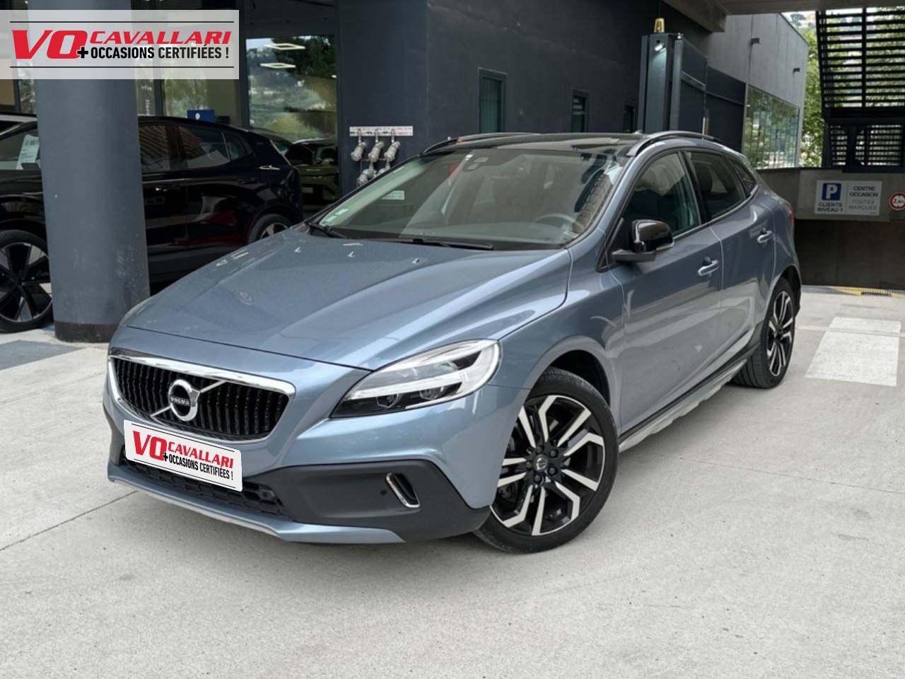 Image de l'annonce principale - Volvo V40 Cross Country