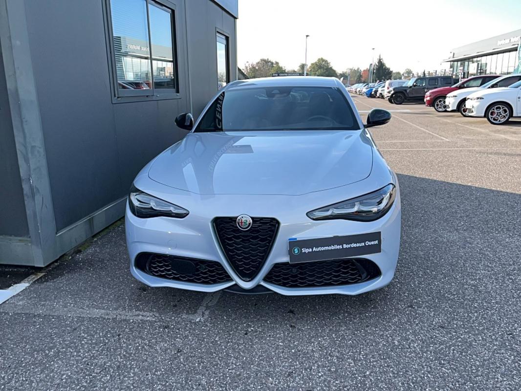 Image de l'annonce principale - Alfa Romeo Giulia