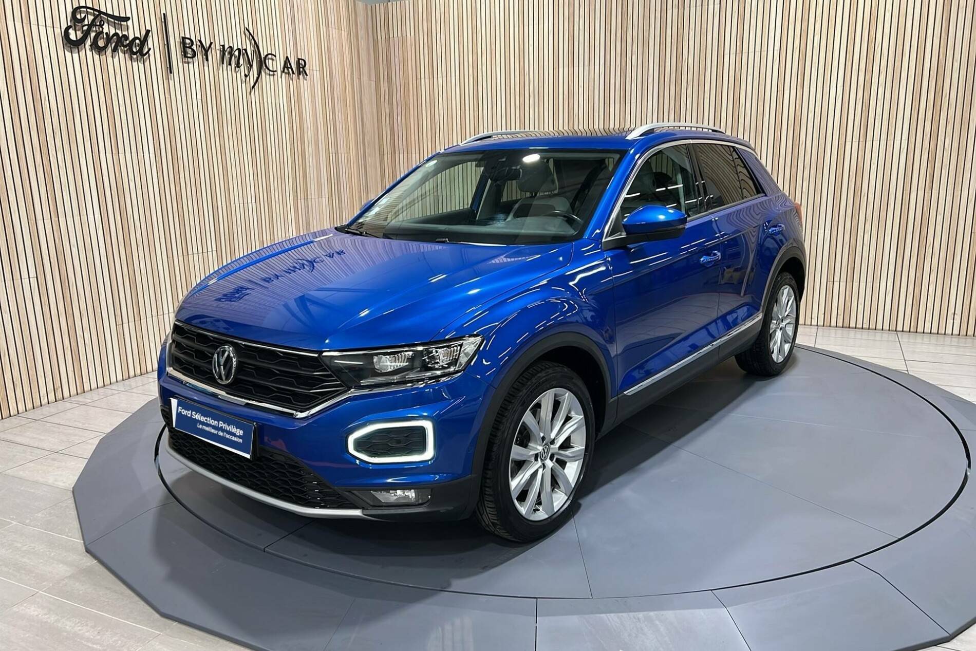 Image de l'annonce principale - Volkswagen T-Roc