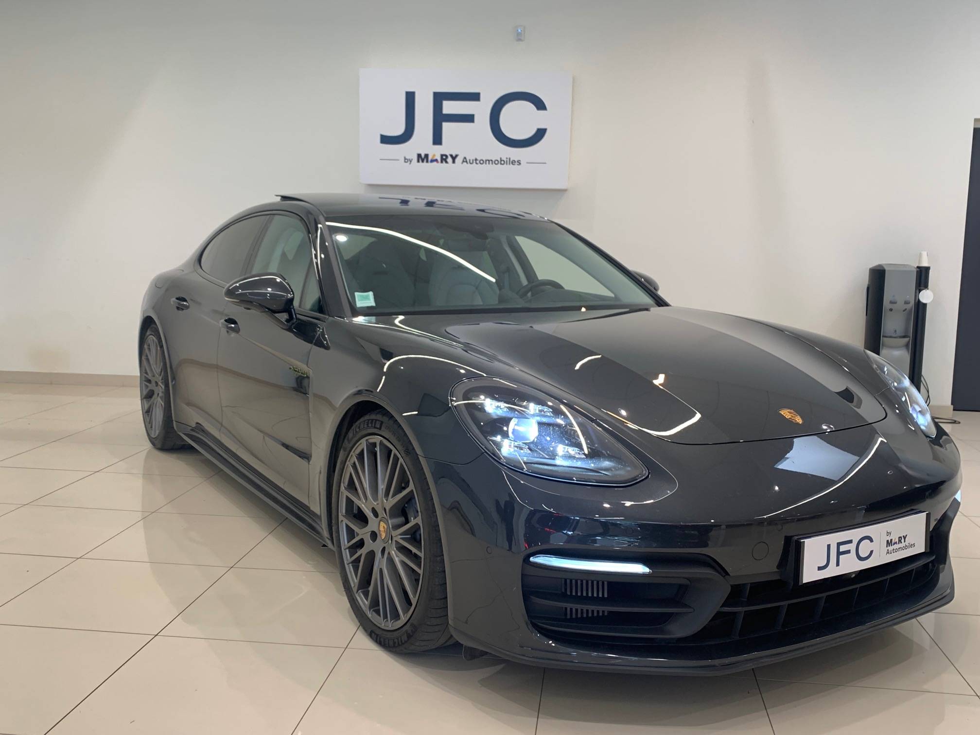 Image de l'annonce principale - Porsche Panamera